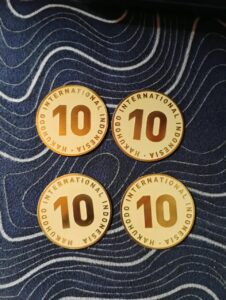 Plat etching gold