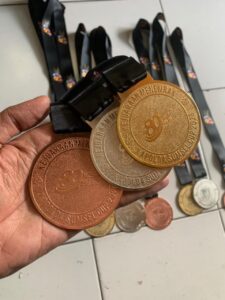 jasa pembuatan mendali custom